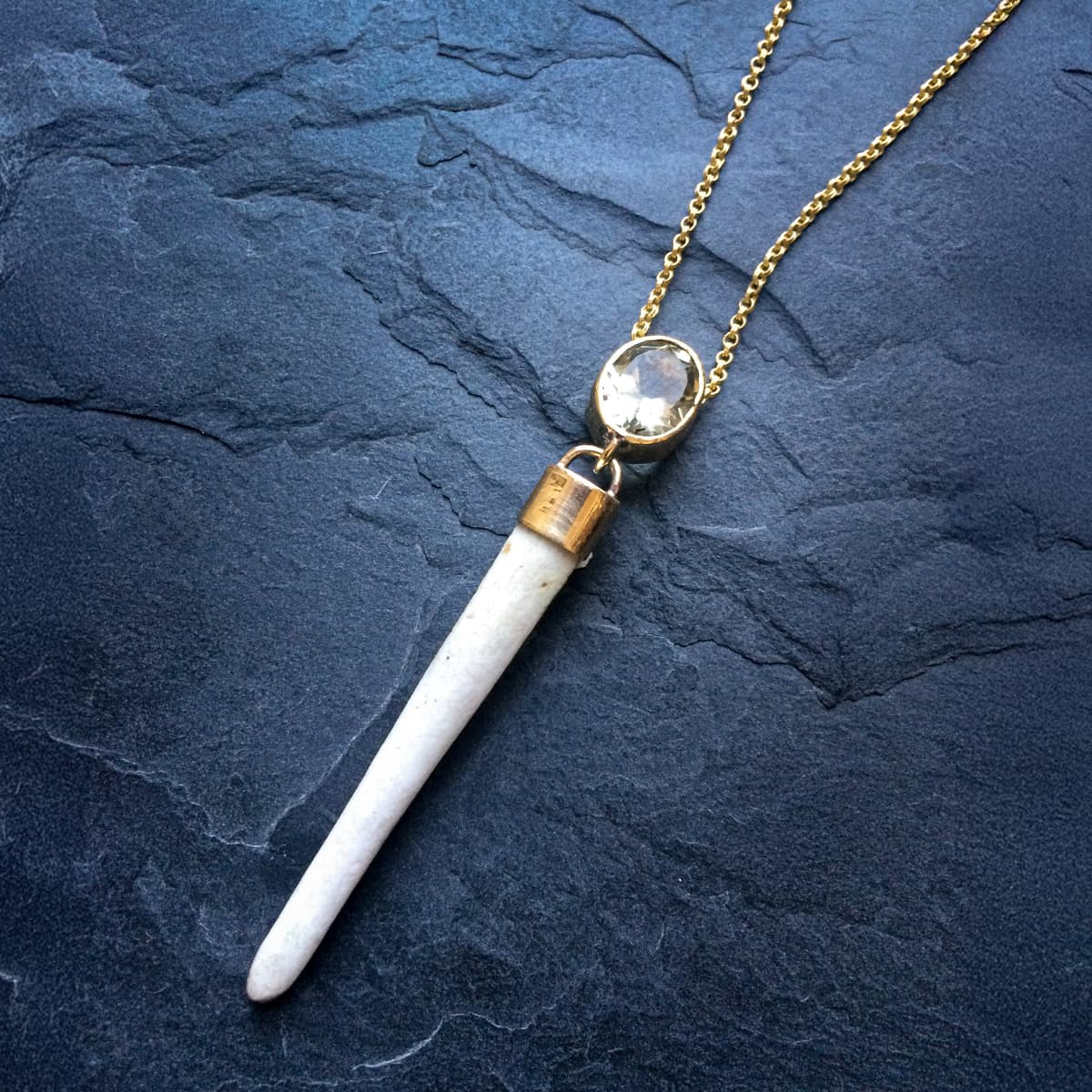 Unique necklace with artistic flair